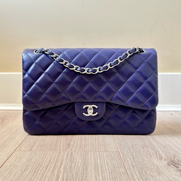 CHANEL Handbags - Chanel Jumbo Classic Flap Lambskin Dark Purple Like New